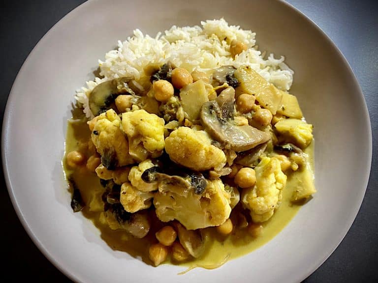 Vegane Curry Reis Bowl